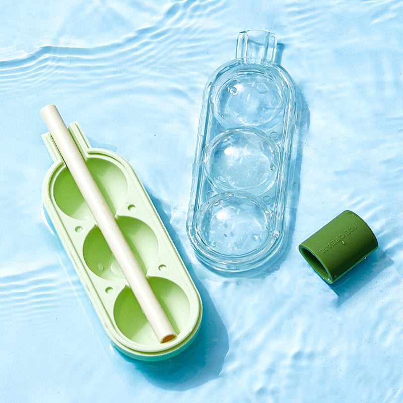Practical 2-in-1 Popsicle Molds with Straws