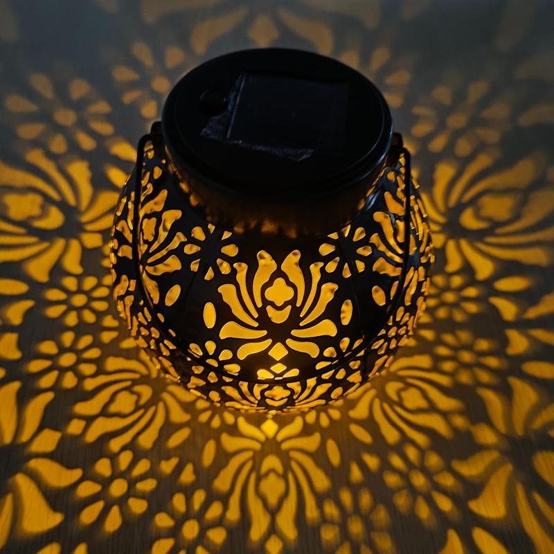 🥳2026 HOT SALE🥳💞50K+ SOLD!🌙🌿 50% OFF! Solar Pendant Lanterns – Intricate floral cut-outs cast beautiful shadows. Metal, IP55 waterproof. Auto on/off, zero electricity. Magical garden glow. 🏡✨