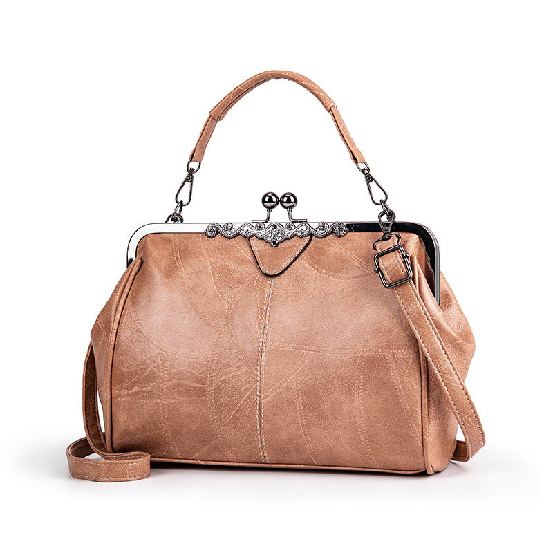👛 2026 Retro Fashion Clip Bag – Stylish, Elegant & Practical for Everyday Use 👜✨