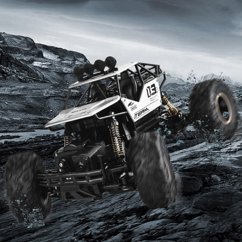 Six-Wheel Alloy Rock-Climbing RC Car Four-Wheel Drive Off-Road RC Toy All-Terrain High-Resilience Shock Absorption Children's Day Gift