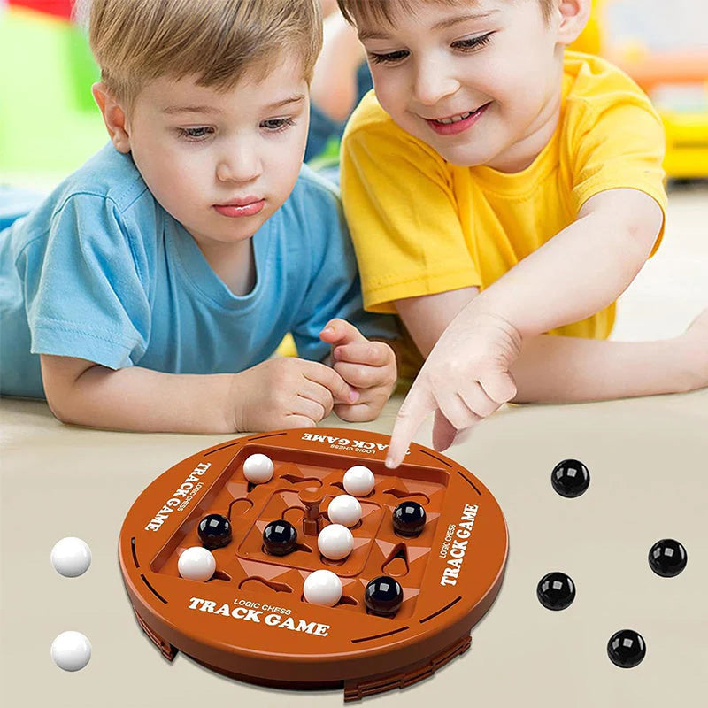 ♟️🌀Logic Chess Track Game Set, perfect for 2-4 players, offering fun-filled family game night entertainment✨💫